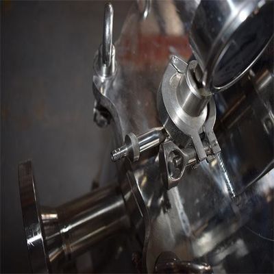 Self Cleaning Filter Housing for Optimal Performance in Garment Shops Weight KG 62